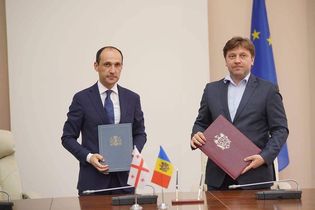 Министры сельского хозяйства Молдавии и Грузии Дмитрий Алайба и Леван Давиташвили