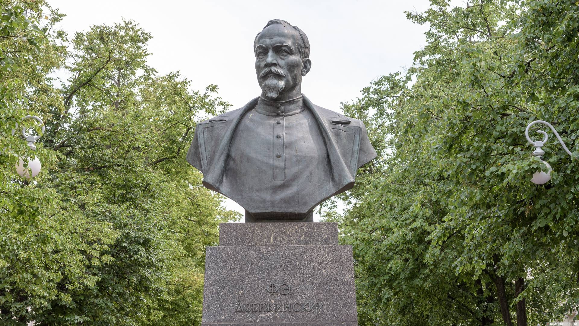 Памятник Дзержинскому, Минск