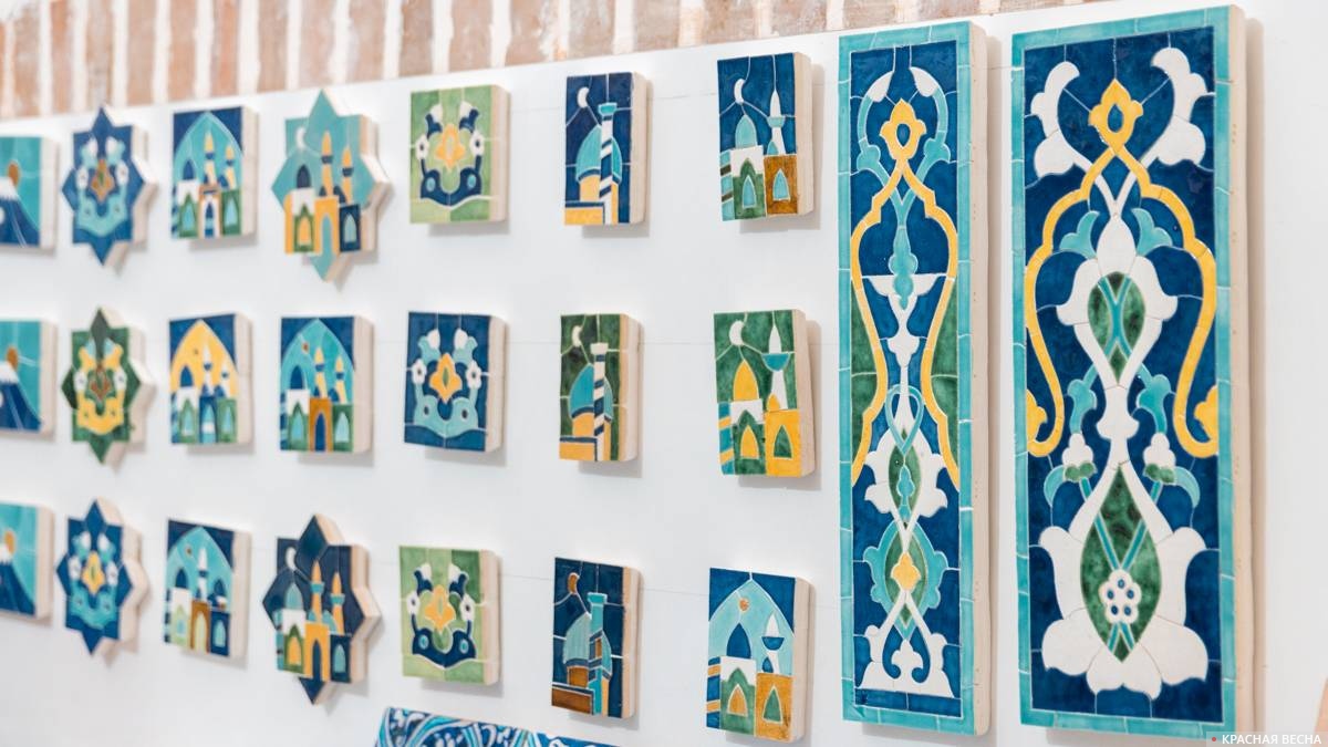 Образцы мозаики, характерной для Средней Азии