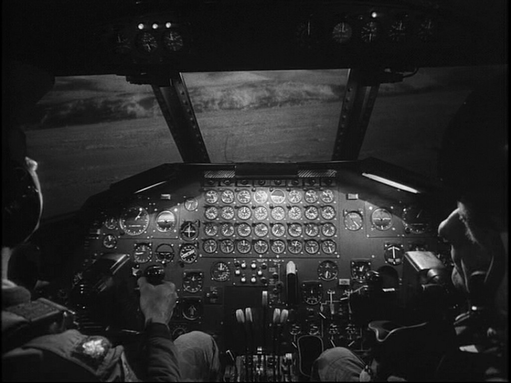 В кабине бомбардировщика
