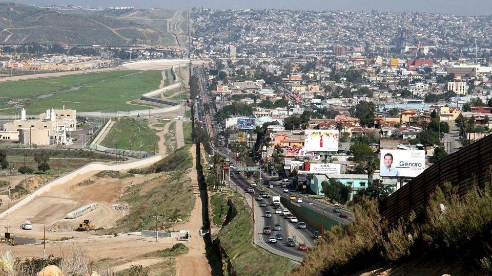 border mexico usa united states population immigration migration mexicans americans mexico immigration immigration immigration immigration immigration migration