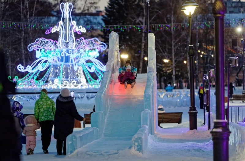 Ледовая горка в Томске