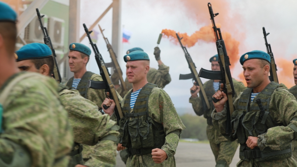 Десантники 7-й гвардейской десантно-штурмовой дивизии