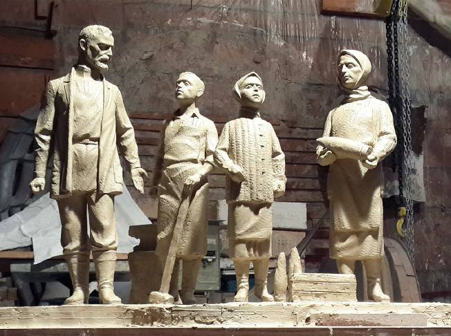 Эскизы памятника-музея труженикам тыла в Екатеринбурге