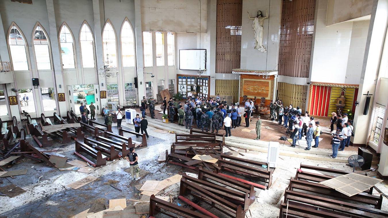 Филиппины. Последствия взрыва в соборе Джоло