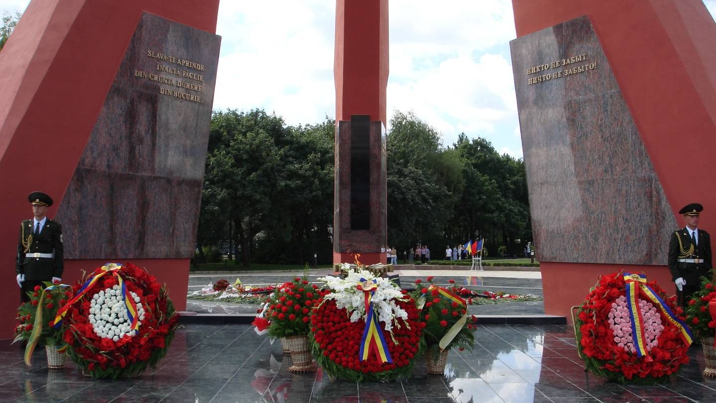 Мемориальный комплекс «Вечность» в Кишинёве