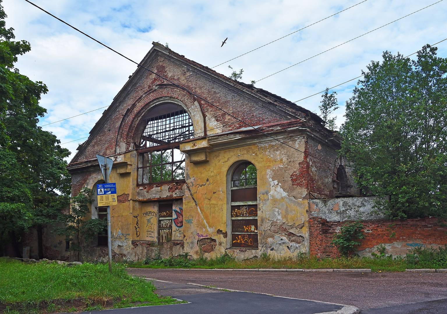 Руины бывшего собора Доминиканского монастыря в Выборге