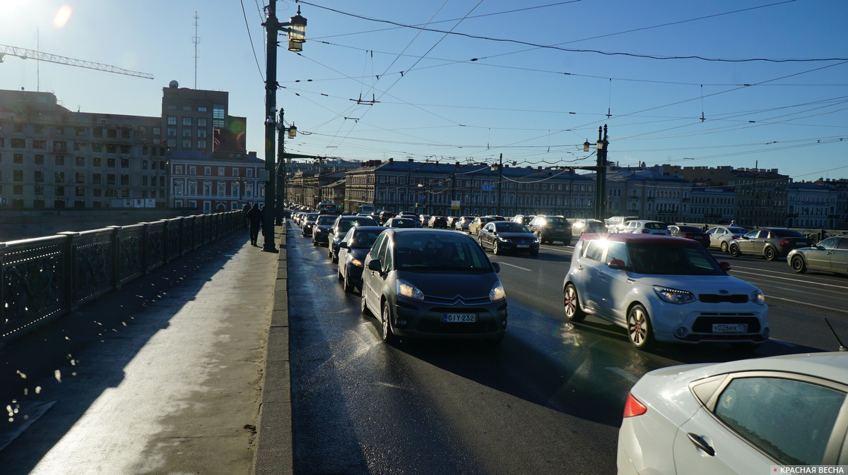 На Литейном мосту. Санкт-Петербург. 7 ноября 2020 года