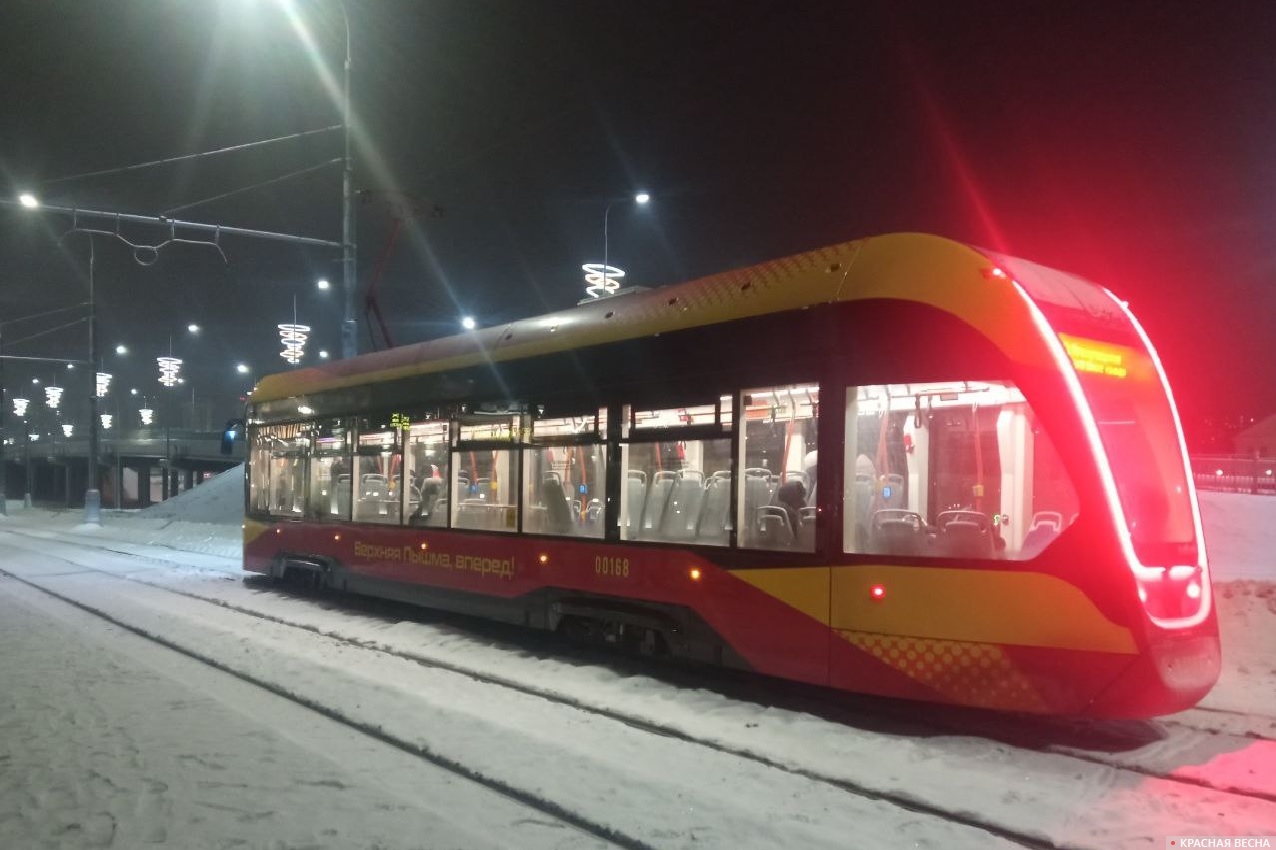 Трамвай 71-911ЕМ «Львенок»