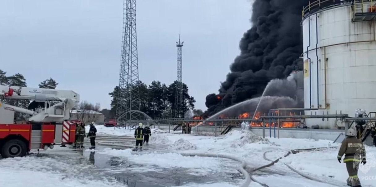 Пожар на нефтебазе.Брянск