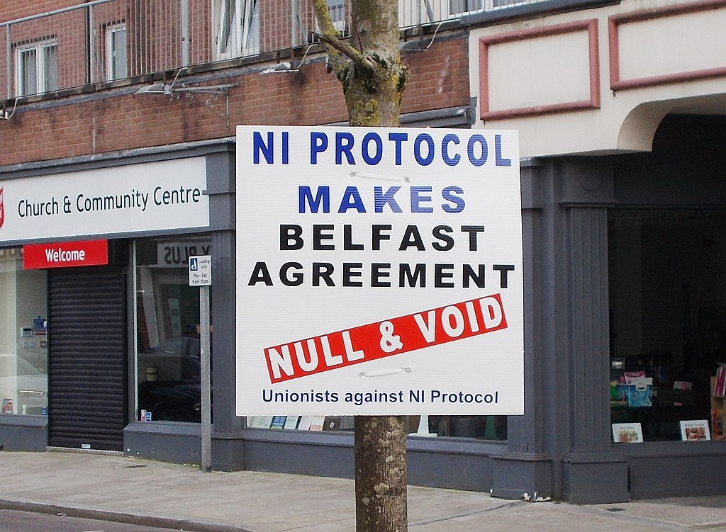 Лоялистский плакат против протокола Северной Ирландии