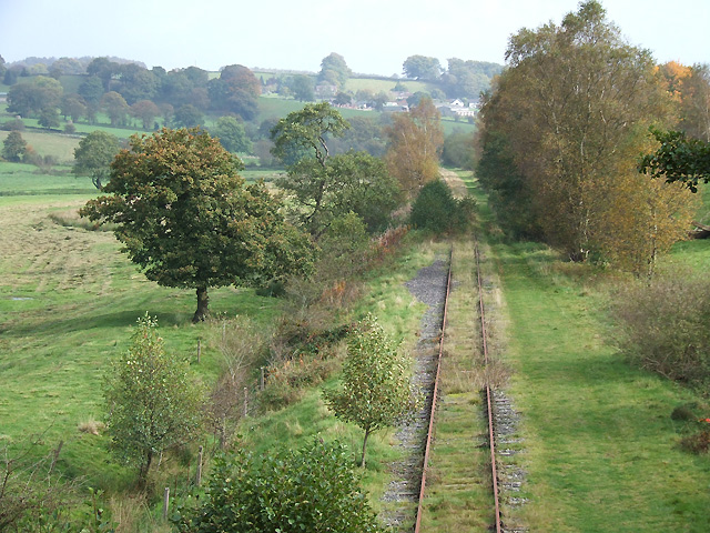 Заброшенная железная дорога