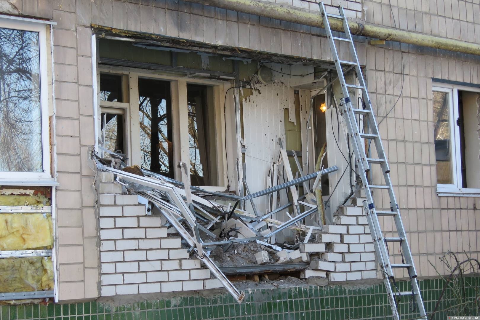 Разрушения после обстрела, ДНР