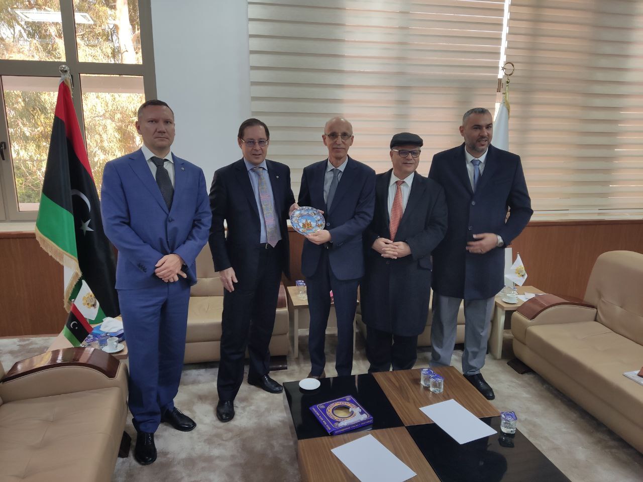 Посол России в Ливии Айдар Аганин на встрече с ректором университета Триполи  Халедом Оуном