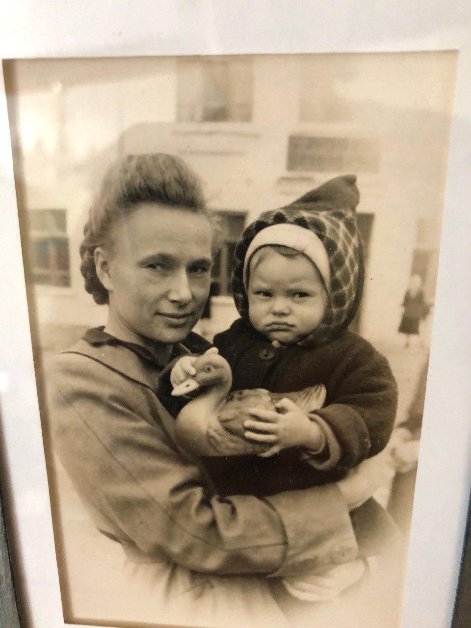 Вера Тимофеевна Чиркова с дочерью