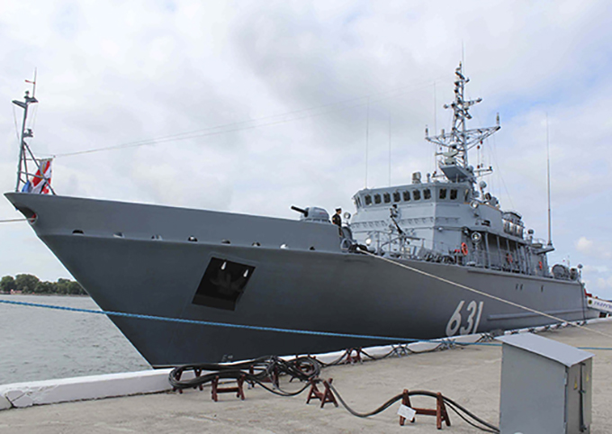 Новейший корабль противоминной обороны «Георгий Курбатов» провел плановые артиллерийские стрельбы в море