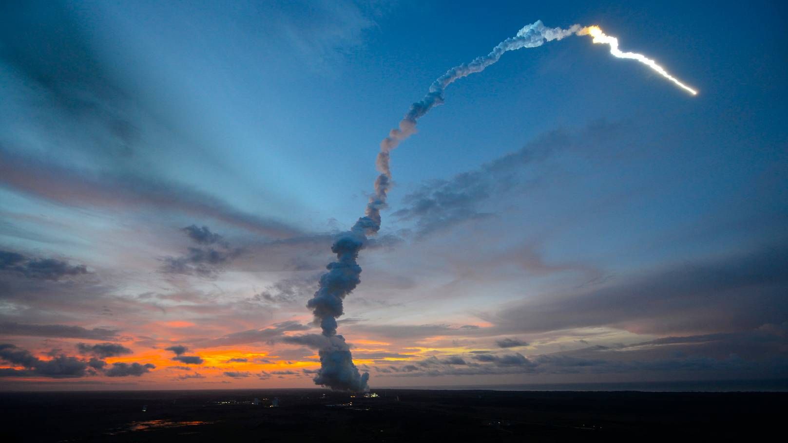 Запуск ракеты Ariane 5