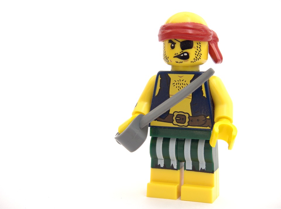 Lego пират [Copyright by MaxPixel]