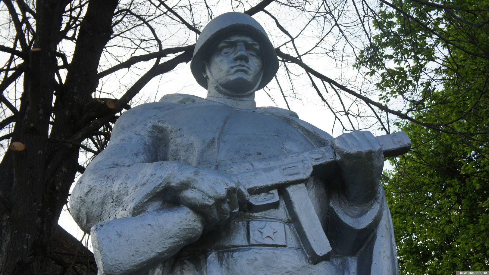 Памятник советскому солдату. Смоленская область