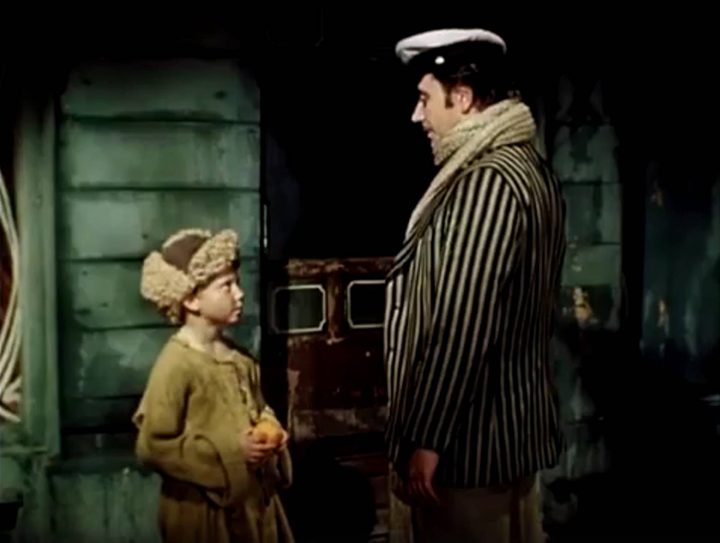 «Может тебе дать еще ключ от квартиры, где деньги лежат?»