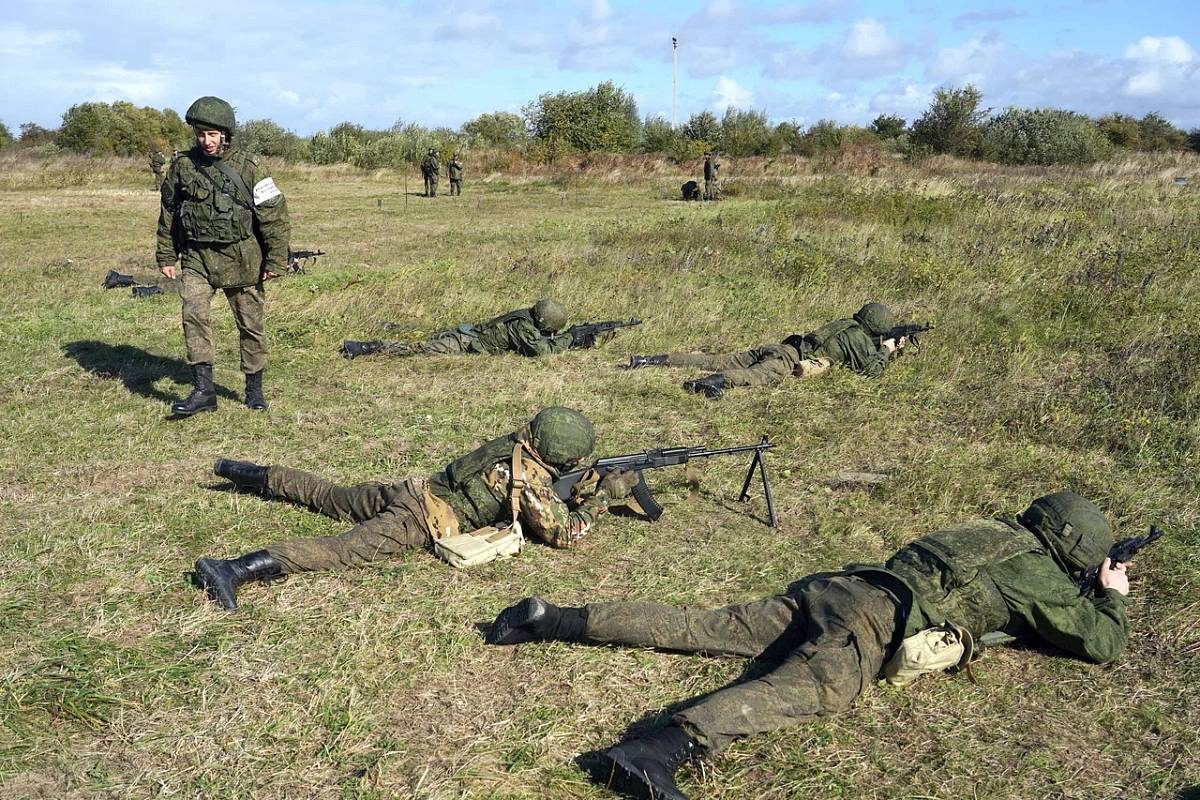 Тренировки мобилизованных на полигонах Калининградской области (архив)