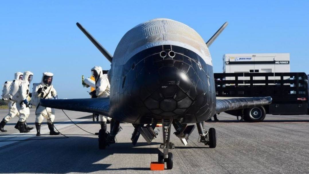 Мини-шаттл X-37B