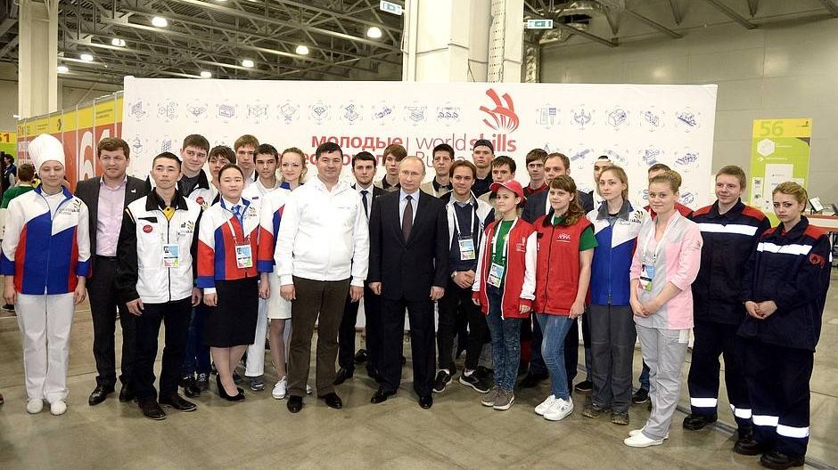 президент РФ Владимир Путин и «Молодые профессионалы» (WorldSkills Russia)