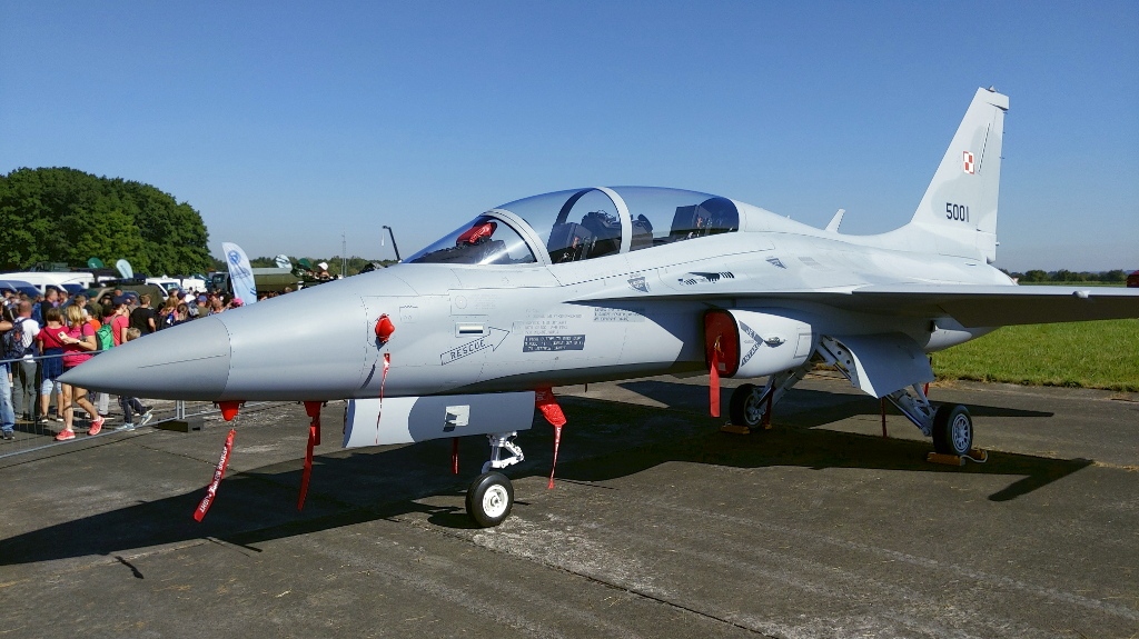 Легкий истребитель FA-50GF ВВС Польши