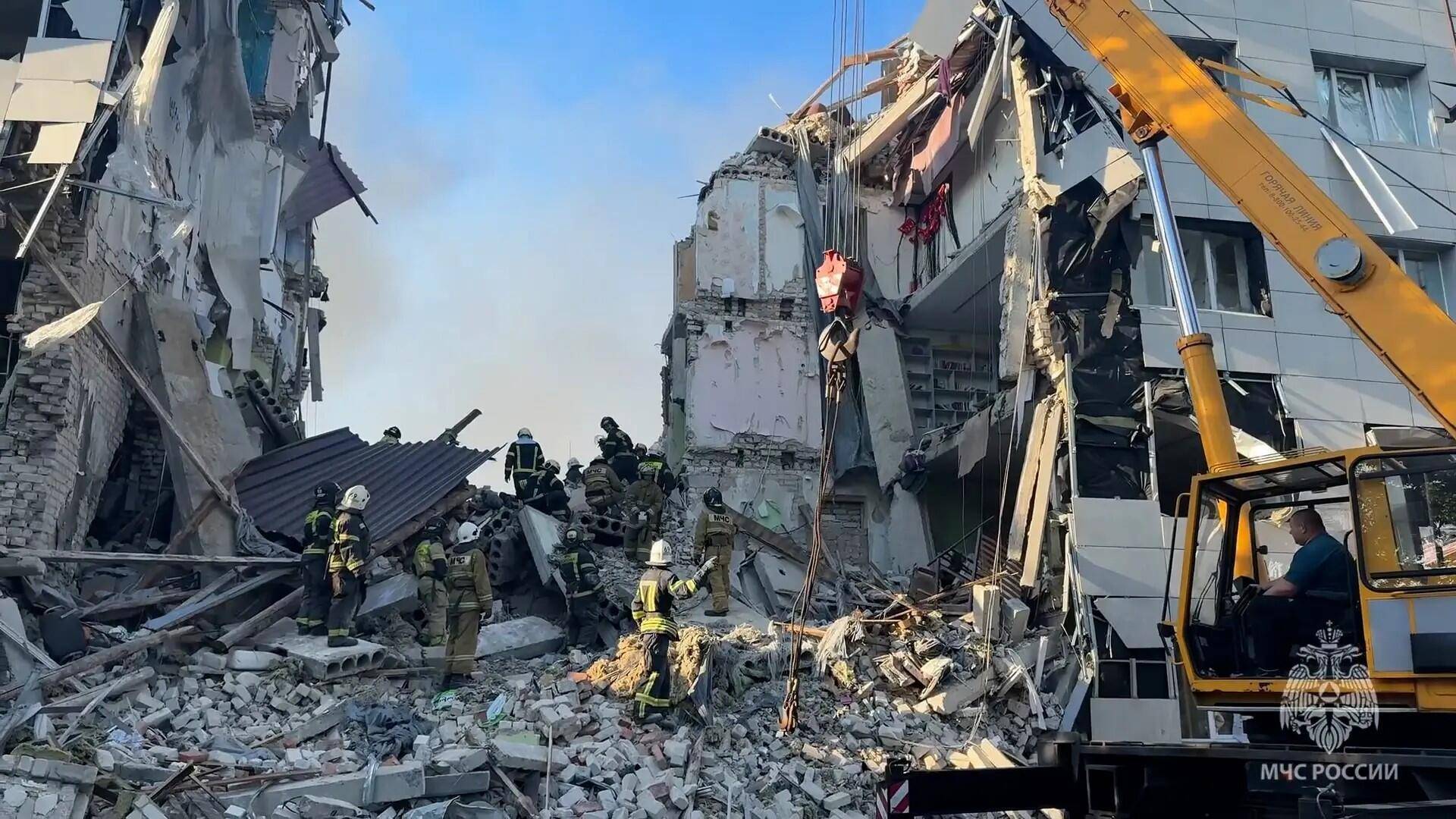 Разрушенный дом в Старобельске