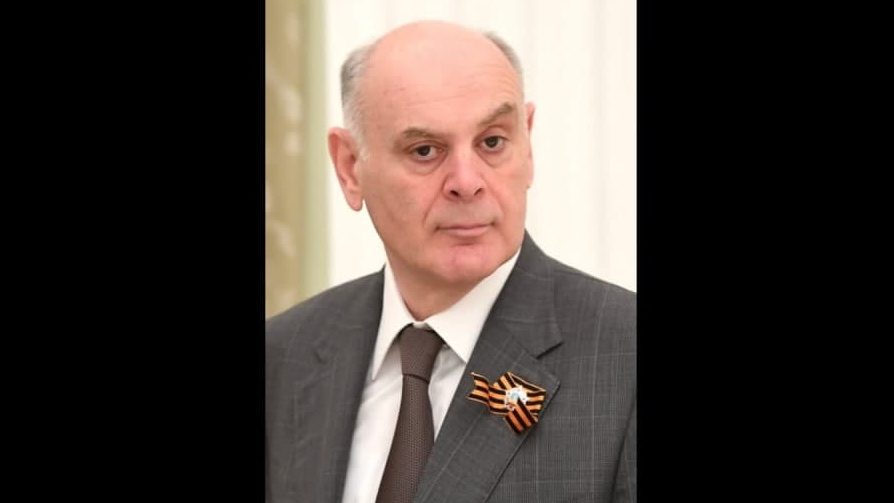 Президент Республики Абхазия Аслан Георгиевич Бжания