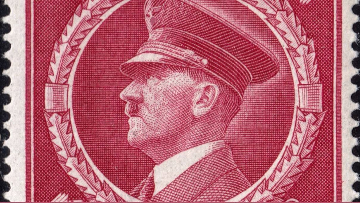 Розовый Гитлер на почтовой марке. 1944 год