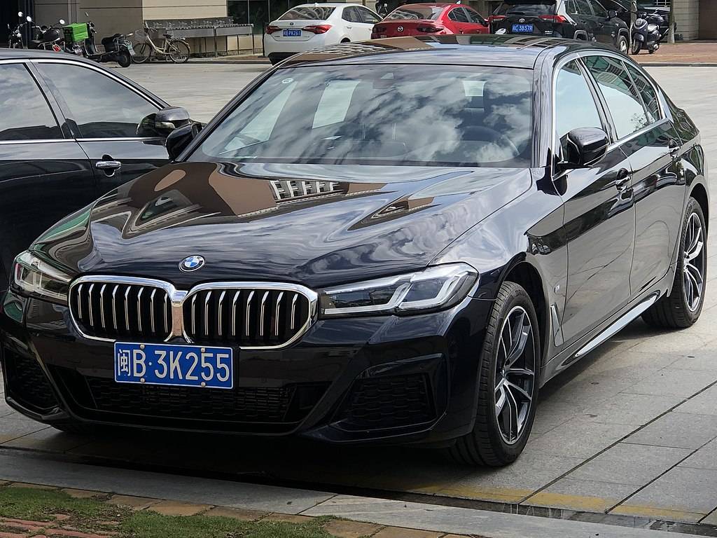 BMW 5-Series G38