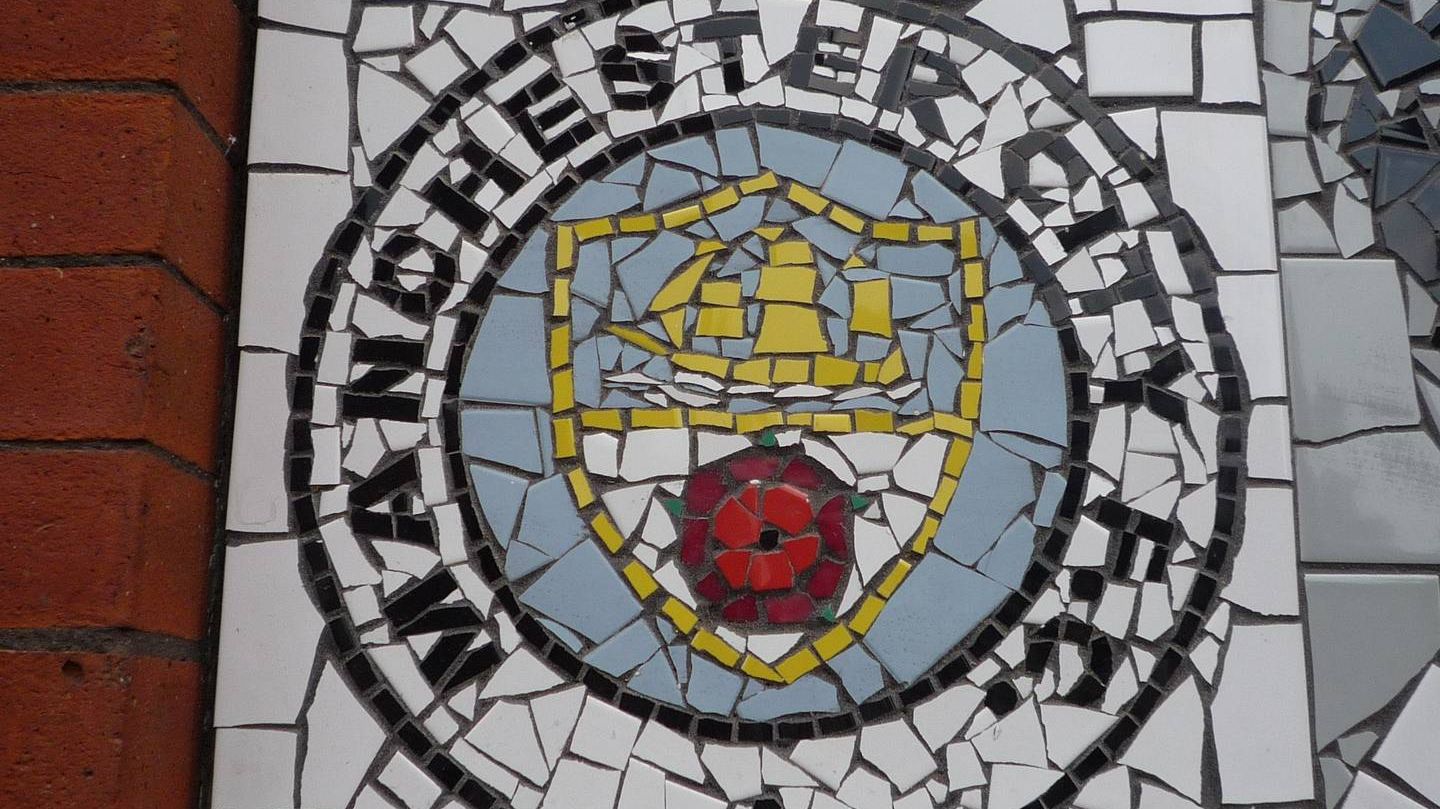 Эмблема футбольного клуба «Манчестер Сити»