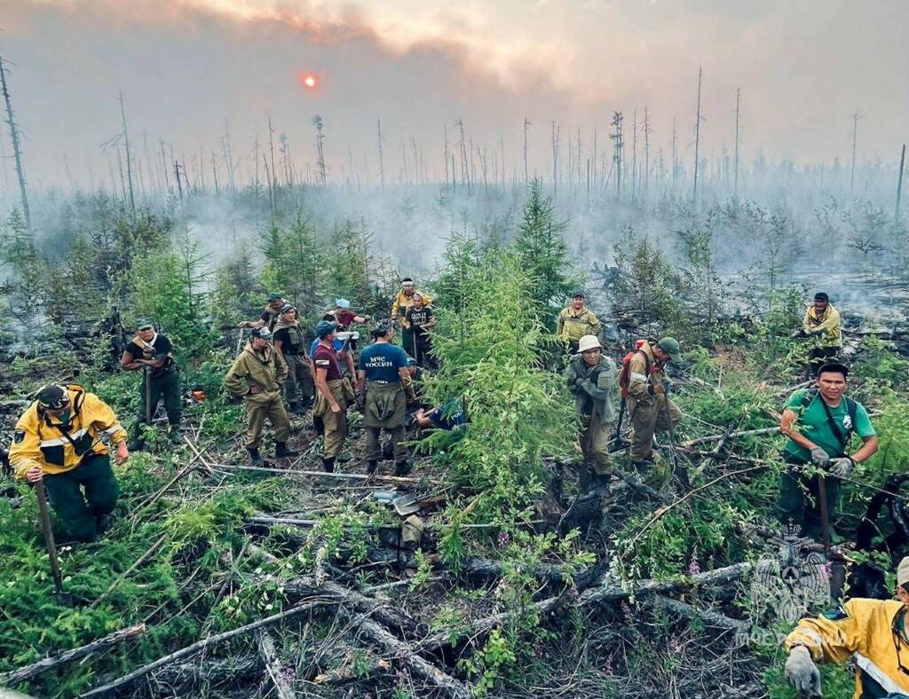 Пожарники в Якутии