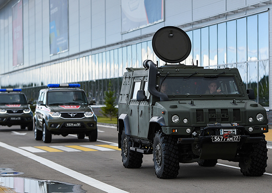 Бронемашины военной полиции