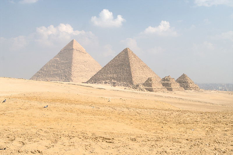 Кем были строители египетских пирамид?