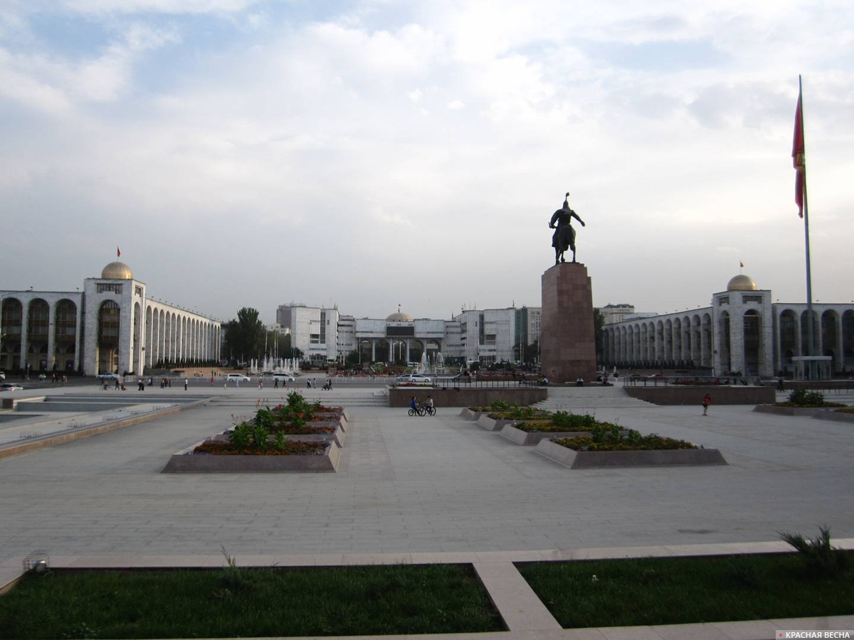Площадь Ала-Тоо. Бишкек. Киргизия