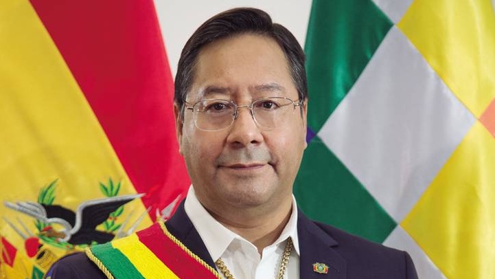 Лу́ис Альбе́рто А́рсе Катакóра — Президент Боливии