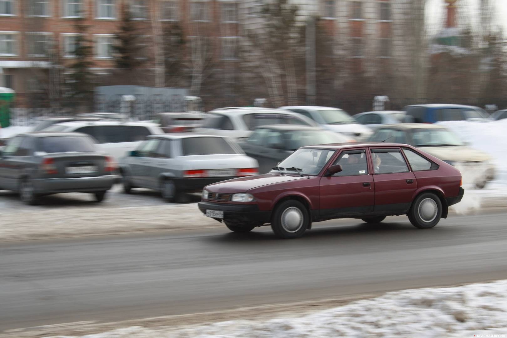 Машина в движении