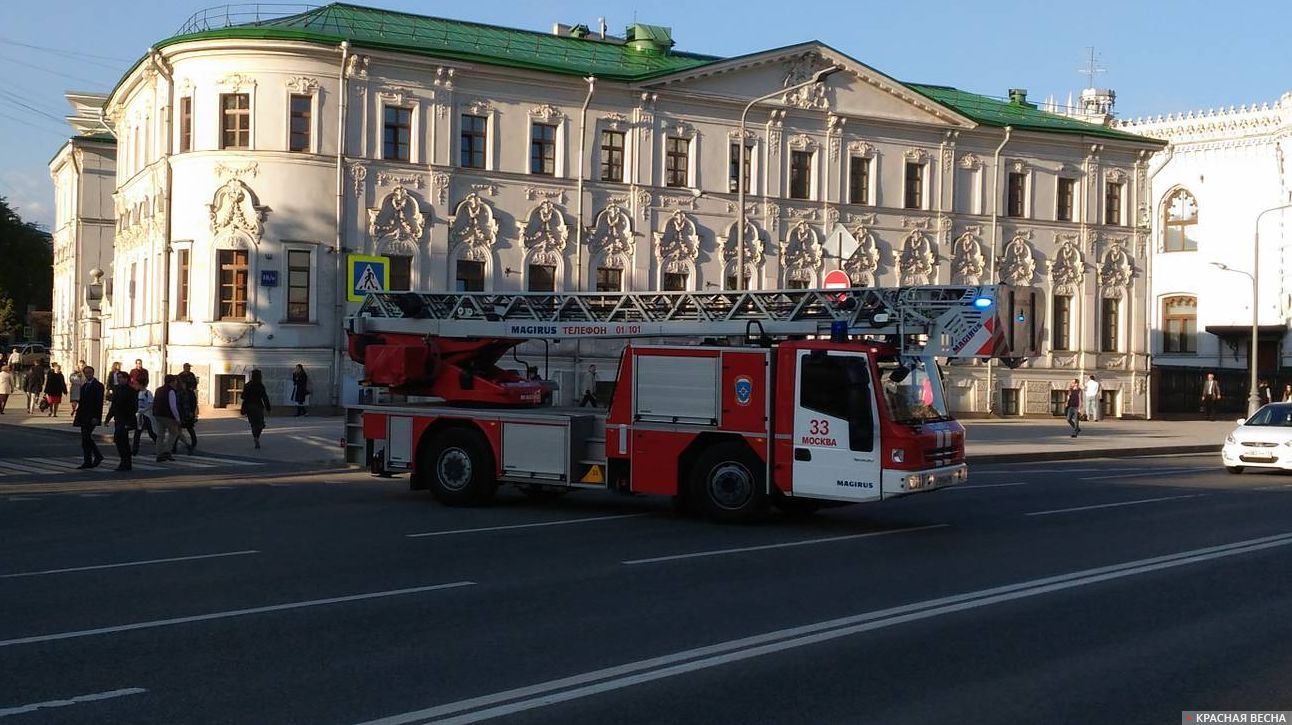 Москва, пожарная лестница