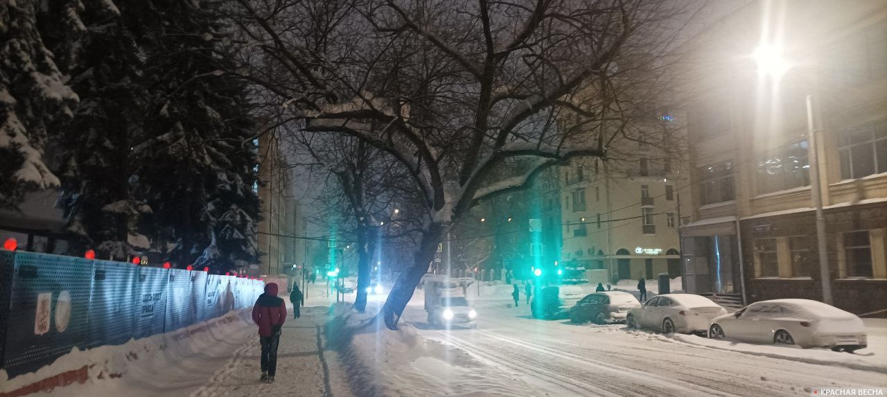 Москва ночью на 27 января