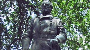 Статуя Роберта Ли в Остине на территории Техасского Университета [(cc) J. Williams]