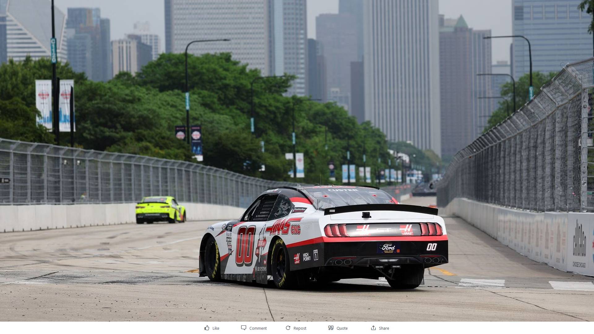 Машины NASCAR в Чикаго
