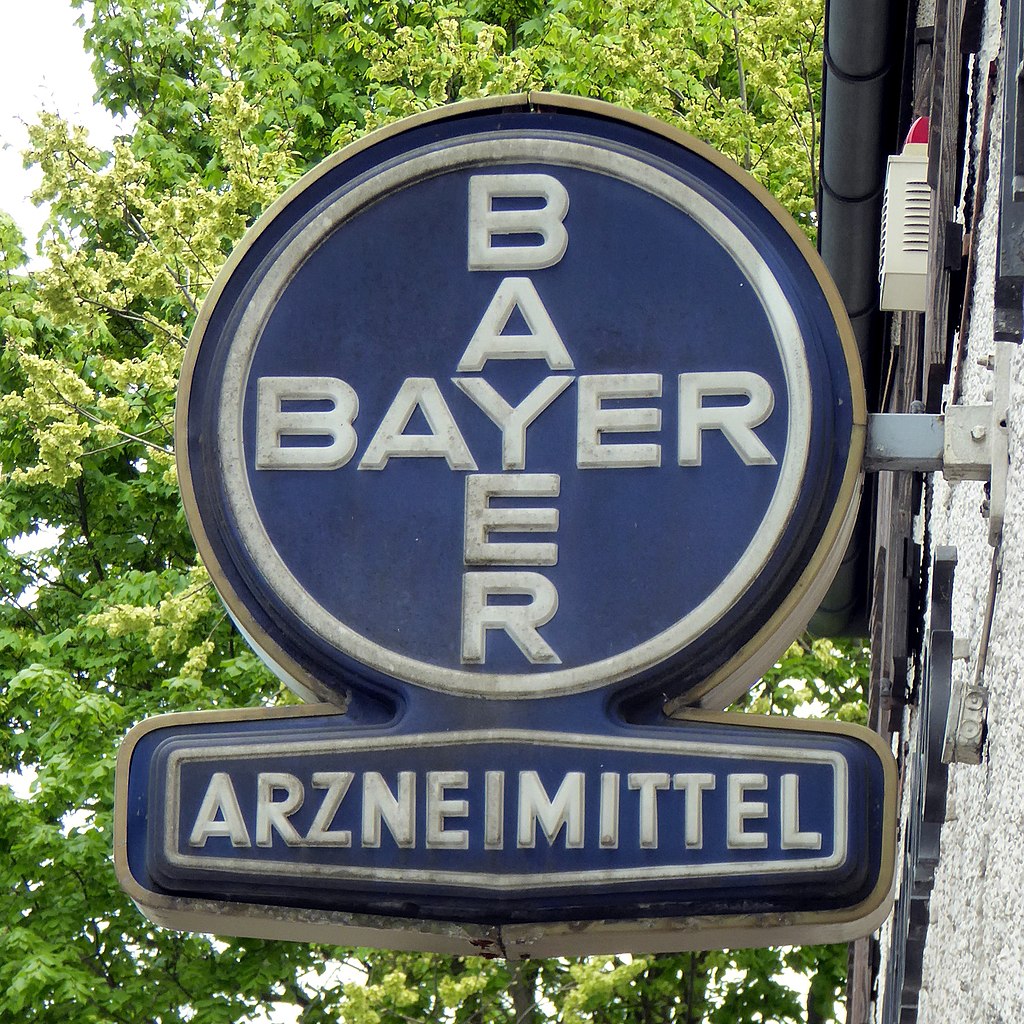 Вывеска Bayer