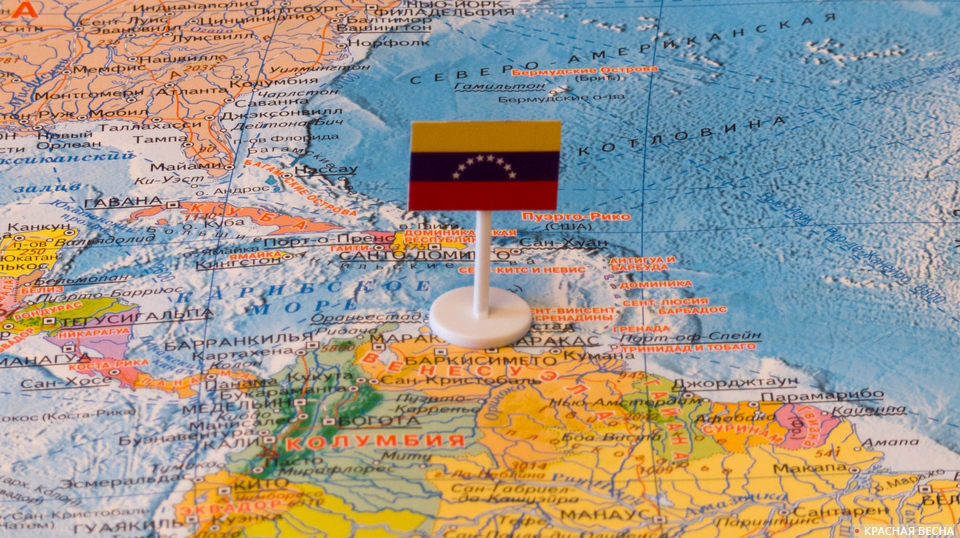 Венесуэла с флагом на карте мира