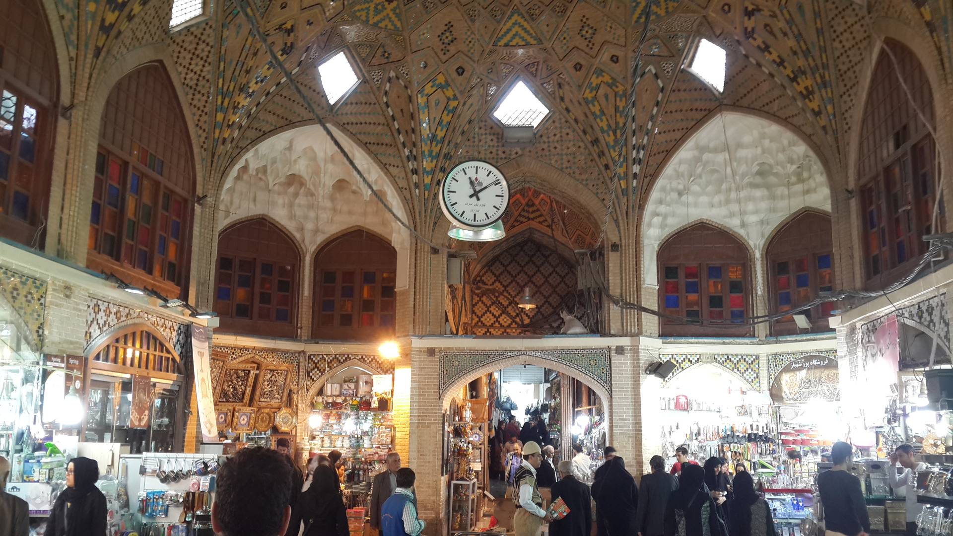 Базар в Тегеране
