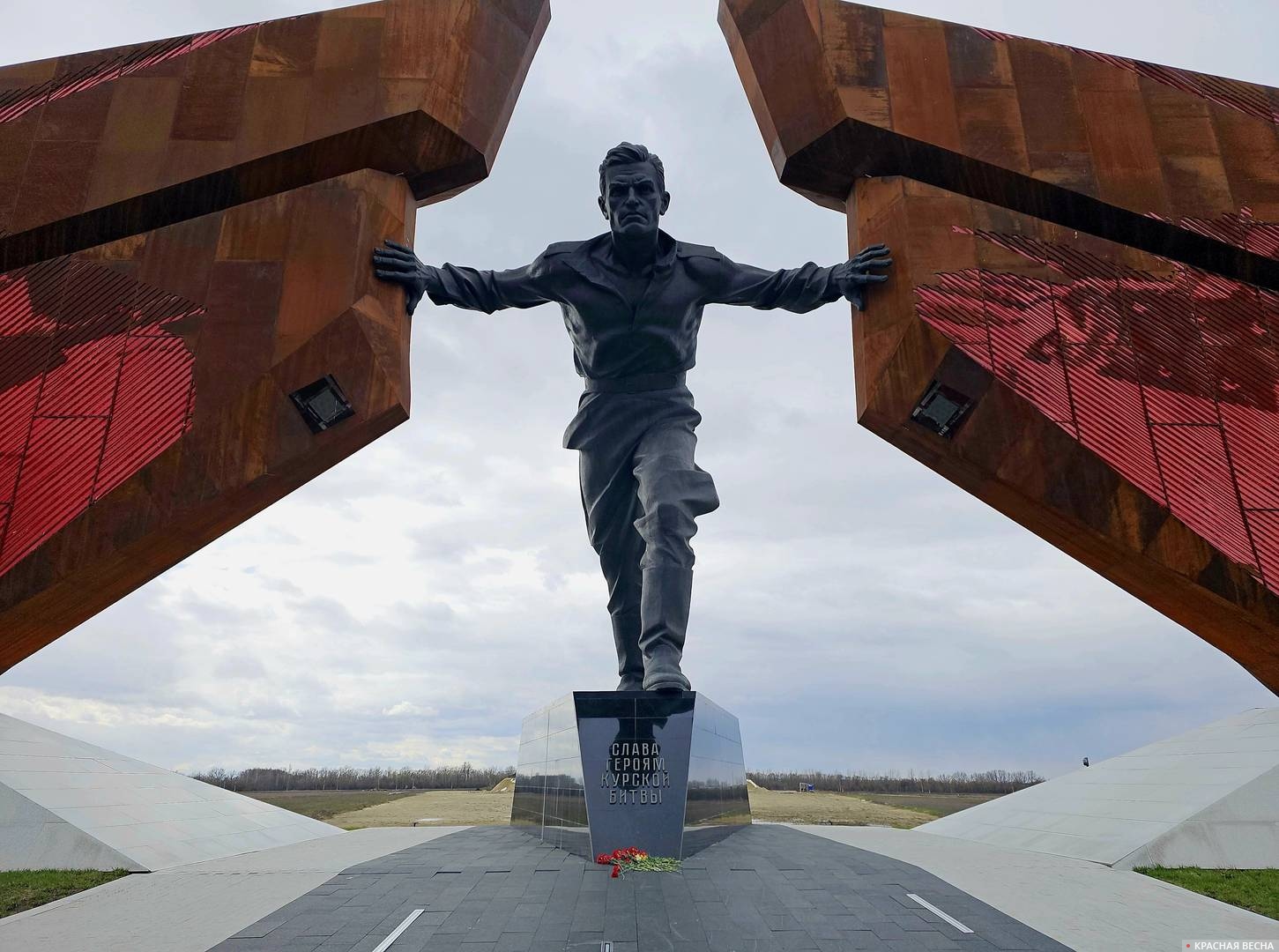 Мемориальный комплекс «Курская битва» в поселке Поныри