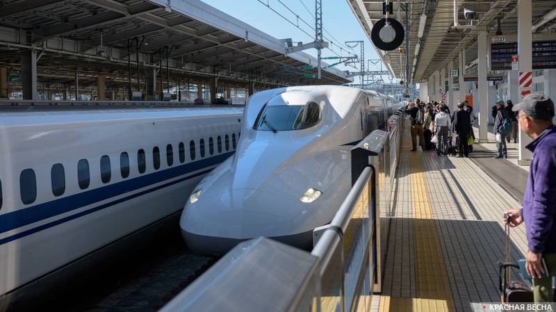 Скоростной поезд. Япония