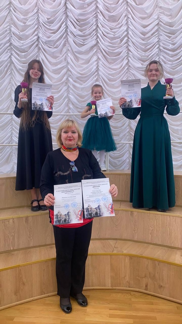Алла Никитенко и ее ученицы. Тамбов. 5 апреля 2025