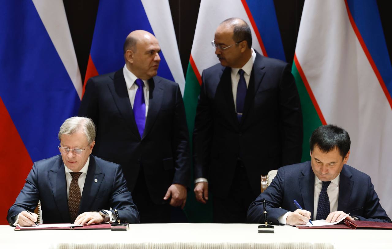 Подписание документов по итогам заседания Совместной комиссии на уровне глав правительств России и Узбекистана в Самарканде
